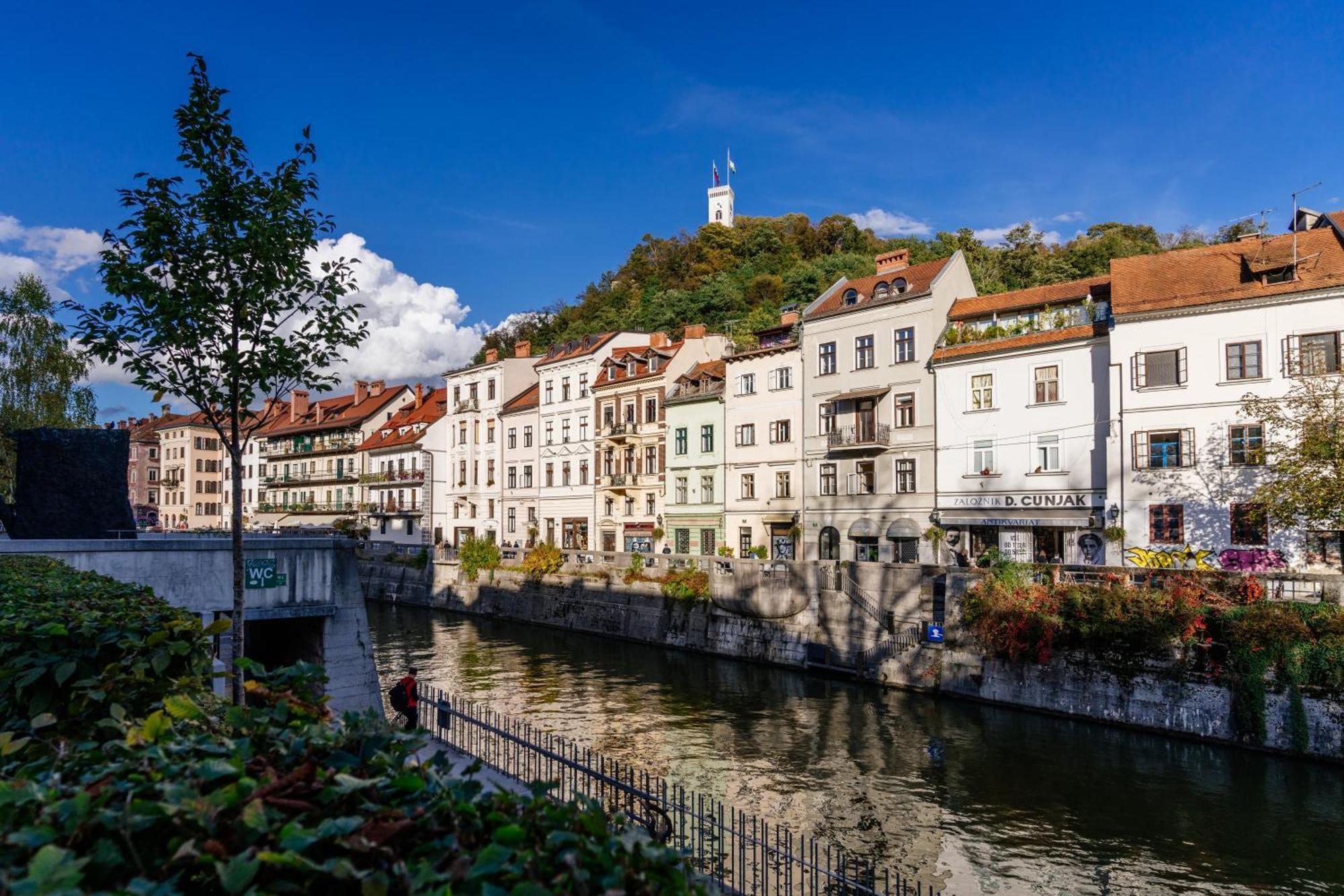 Ella'S Castle View Apartment Ljubljana Buitenkant foto