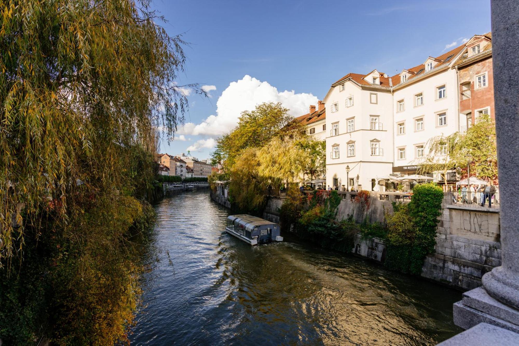 Ella'S Castle View Apartment Ljubljana Buitenkant foto
